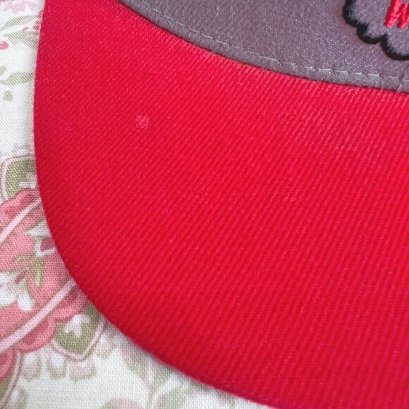 Vintage Chicago Bulls Mitchell & Ness Snapback Cap Grey and Red Baseball Hat - Picture 10 of 10